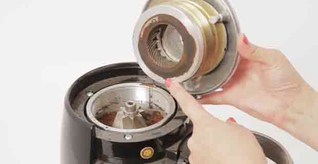 How to Clean a Burr Grinder