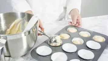 Guide to buying tiny cupcakes Scoops
